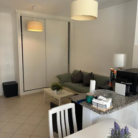 T1&1 Da Rocha Com Piscina Appartement